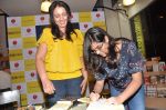 Suchitra Krishnamurthy at Anusha Subramaniam_s book launch in Kemps Corner, Mumbai on 28th Nov 2012 (47).JPG